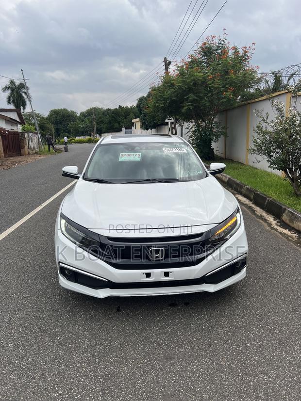 Honda Civic Touring Sedan 2019 White