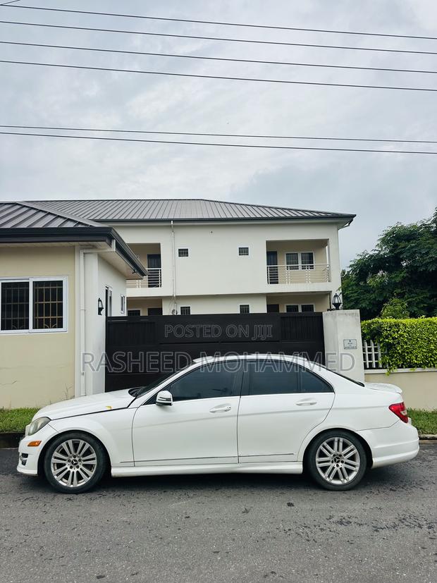 Mercedes-Benz C250 2010 White