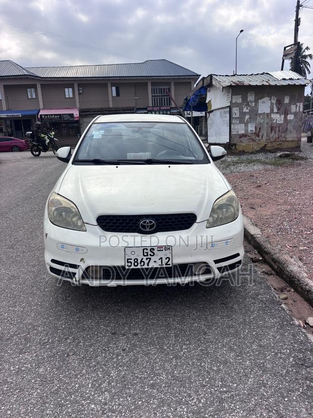 Toyota Matrix 2008 White