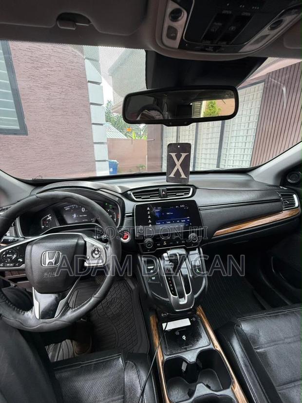 Honda CR-V Touring AWD 2020 Silver