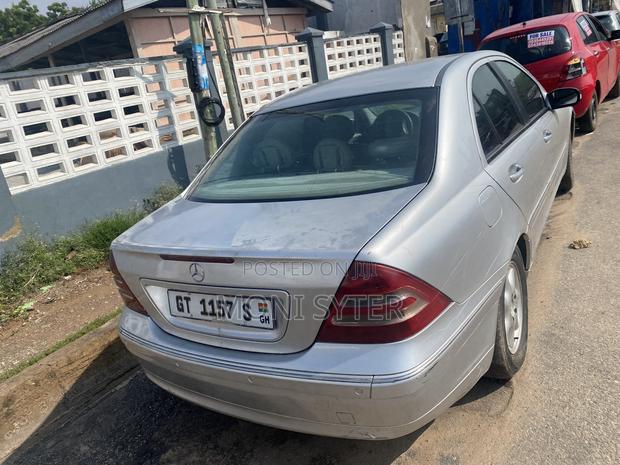 Mercedes-Benz C200 2006 Silver