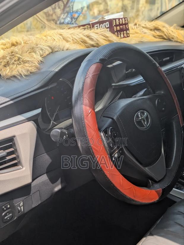 Toyota Corolla 2015 Gray