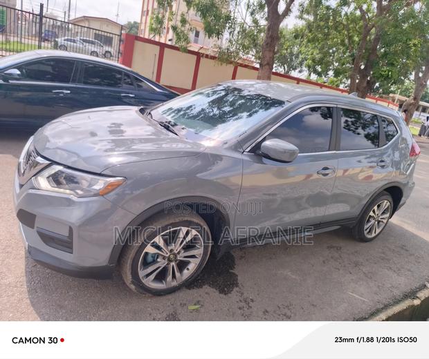 Nissan Rogue SV AWD 2018