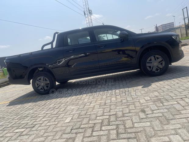 New Radar Horizon 1.5 Hybrid AWD 2025 Black