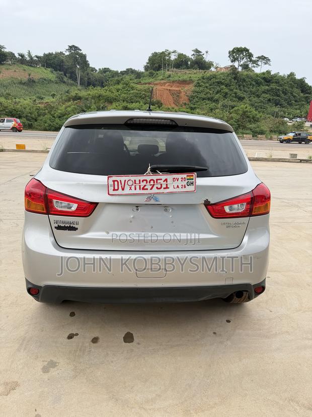 Mitsubishi Outlander 2.0 PHEV AWD 2016 Gray
