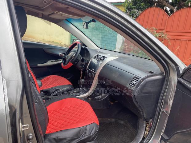 Toyota Corolla S 4dr Sedan (1.8L 4cyl 4A) 2011 Gray