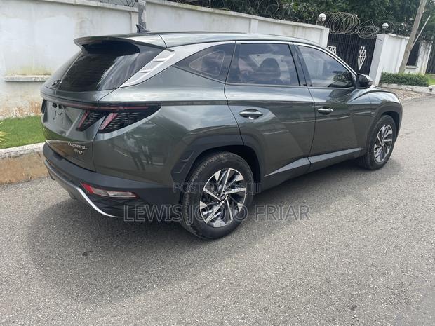 Hyundai Tucson 2022 Gray