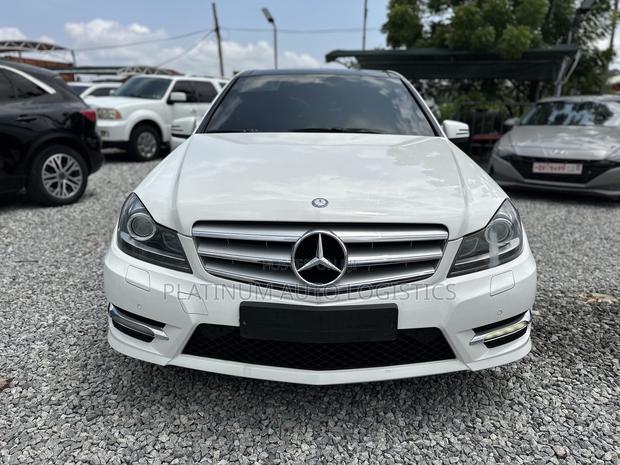 Mercedes-Benz C250 2013 White