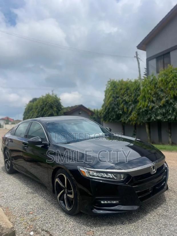 Honda Accord Sport (1.5L 4cyl Turbo CVT) 2019 Black