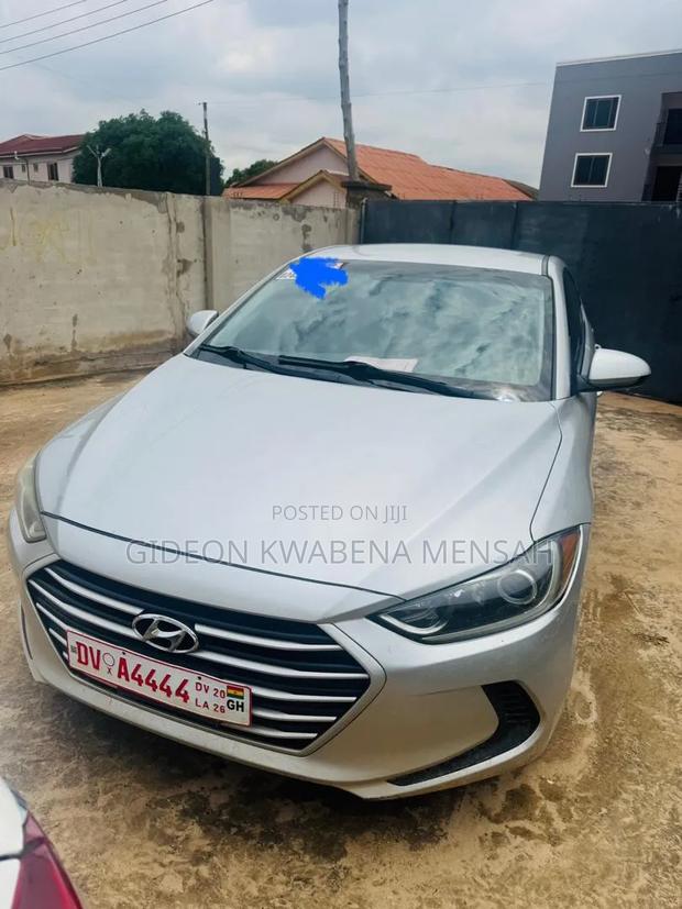 Hyundai Elantra 2017 White