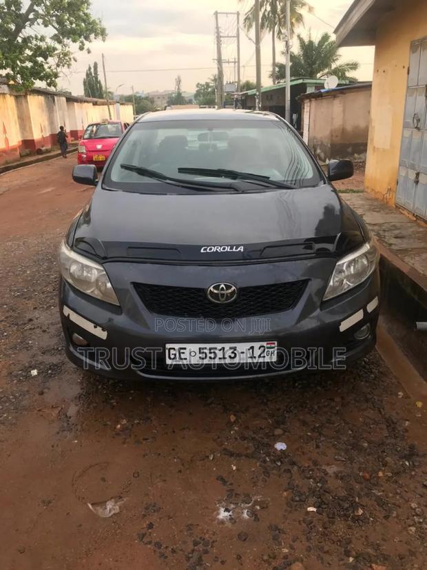 Toyota Corolla LE 4dr Sedan (1.8L 4 cyl 4A) 2009 Gray
