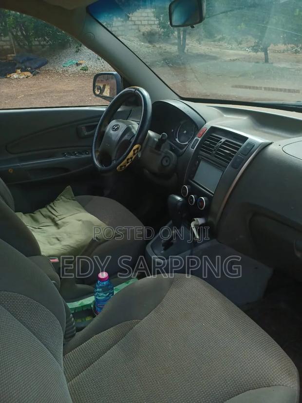 Hyundai Tucson 2006 Silver