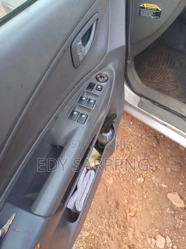 Hyundai Tucson 2006 Silver