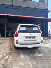 Lexus GX 460 2010 White for sale