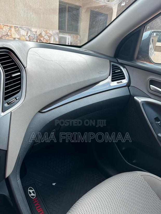 Hyundai Santa Fe SE AWD 2016 Blue