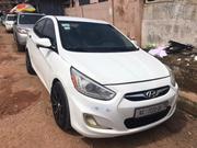 Hyundai Accent SE 2013 White for sale