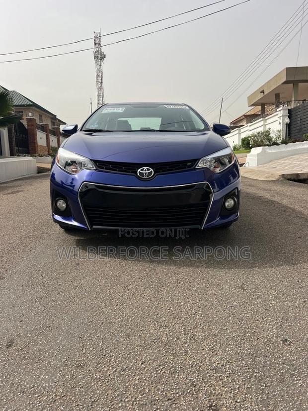 Toyota Corolla S 4dr Sedan (1.8L 4cyl CVT) 2016 Blue