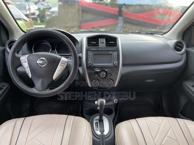 Nissan Versa 1.6 S 2017 Blue