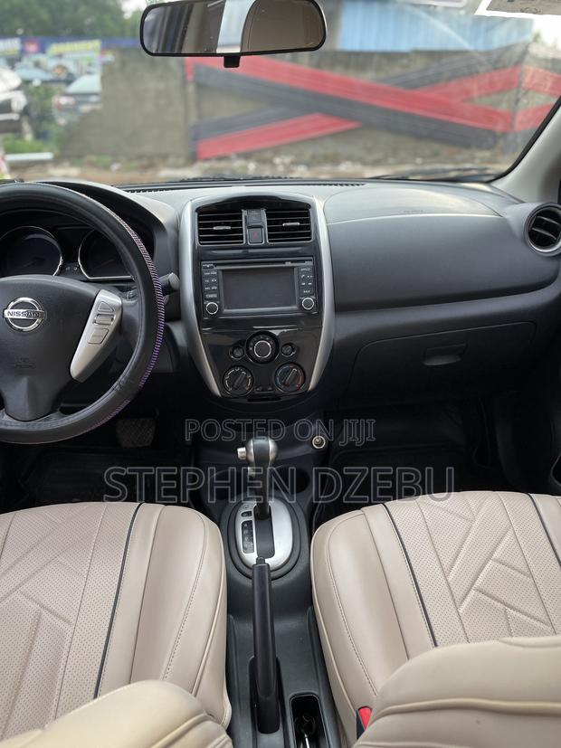 Nissan Versa 1.6 S 2017 Blue