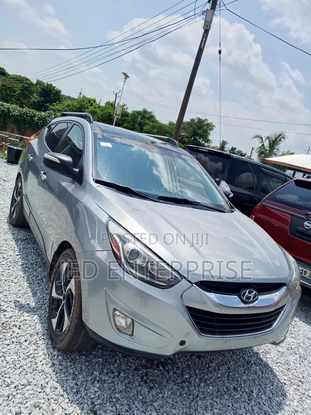 Hyundai Tucson Limited AWD 2015 Silver