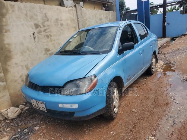 Toyota Echo Sedan 2005 Blue