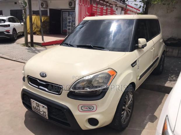 Kia Soul BASE 2013 Beige