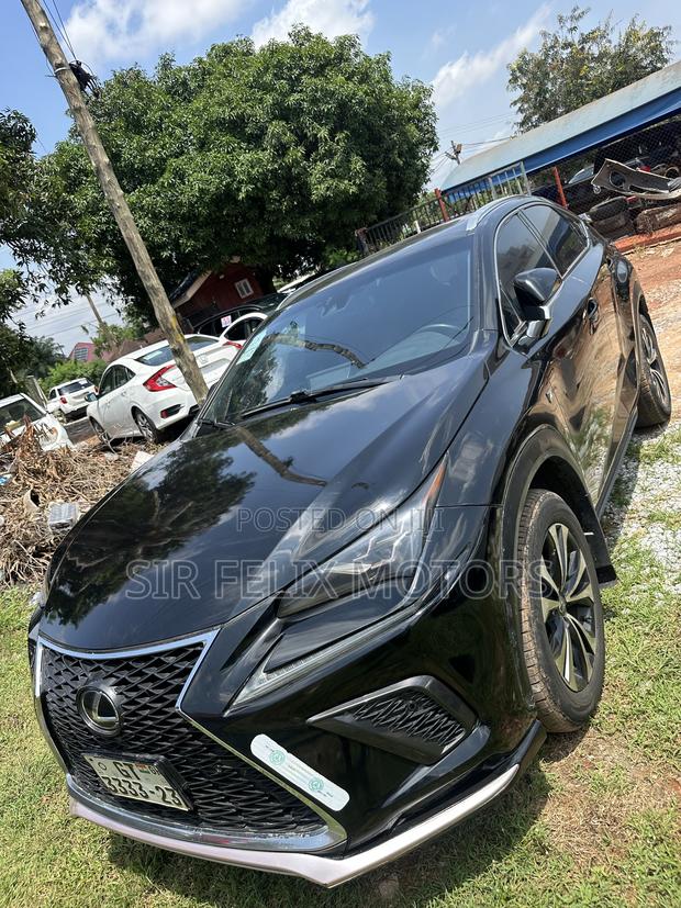 Lexus NX 300 AWD 2019 Black