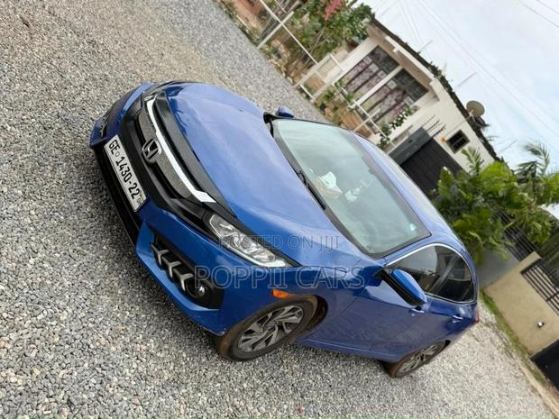 Honda Civic 2016 Blue