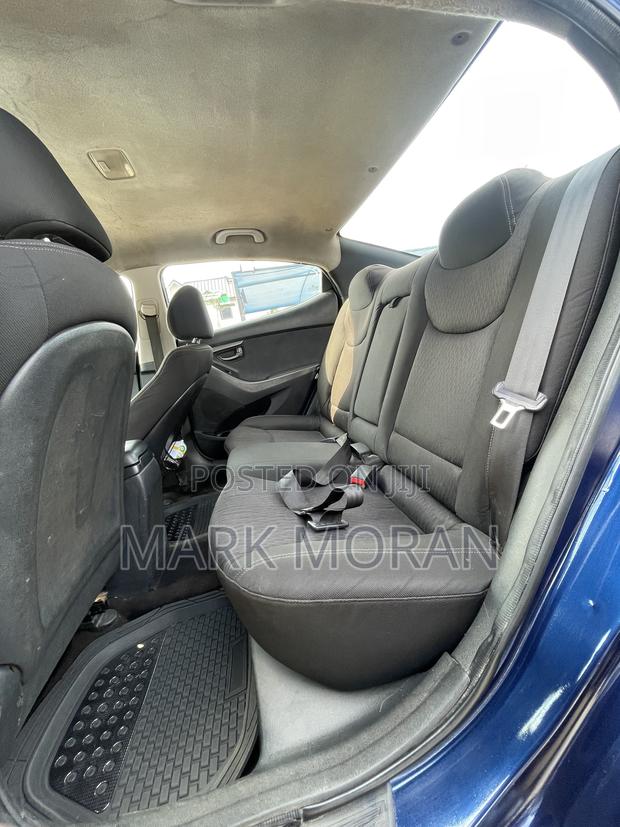 Hyundai Elantra SE Coupe FWD (1.8L 4cyl 6A) 2013 Blue