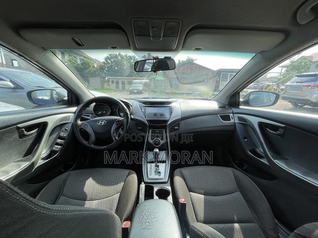 Hyundai Elantra SE Coupe FWD (1.8L 4cyl 6A) 2013 Blue