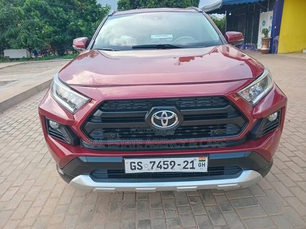 Toyota RAV4 Limited AWD 2020 Beige