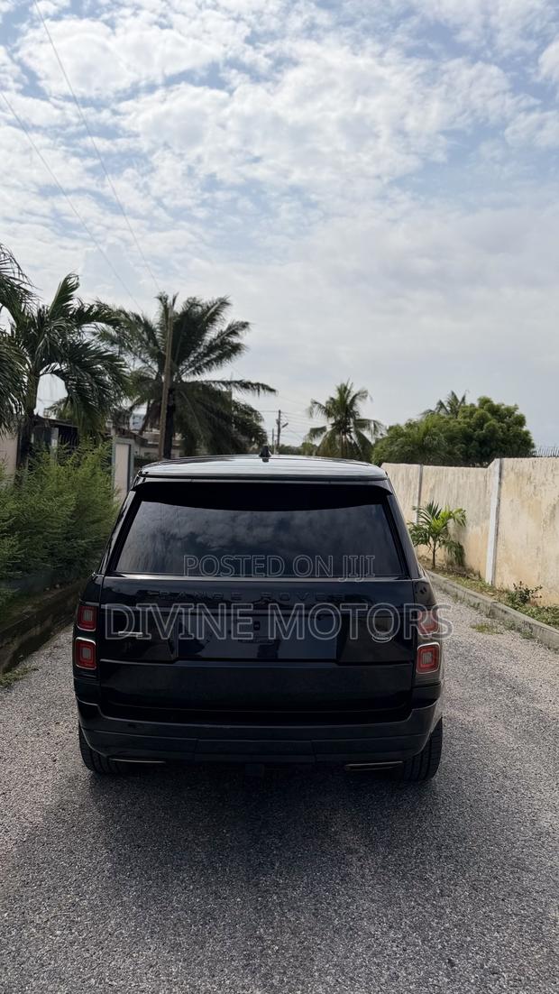 Land Rover Range Rover Vogue 2019 Black