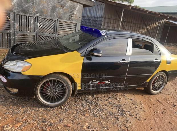 Toyota Corolla 1.4 VVT-i 2006 Yellow