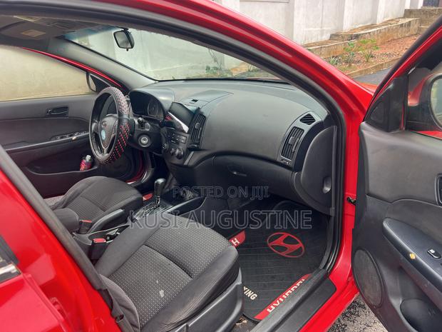 Hyundai Elantra Touring GLS Automatic 2012 Red