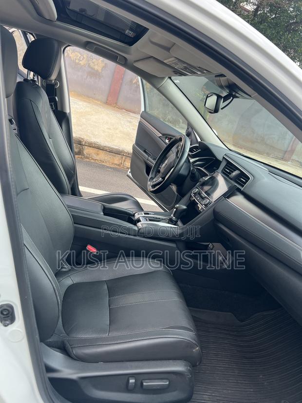 Honda Civic EX-L 2021 White