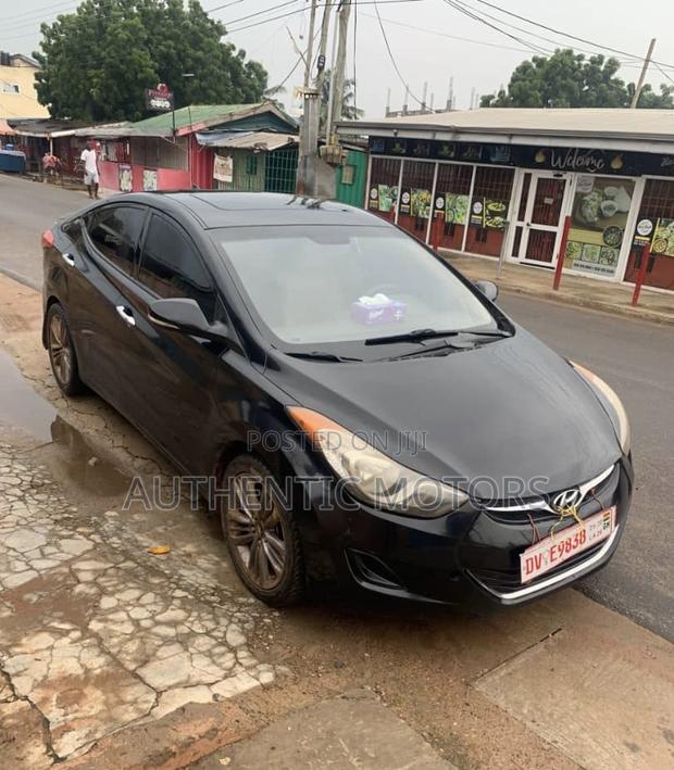 Hyundai Elantra 2013 Black