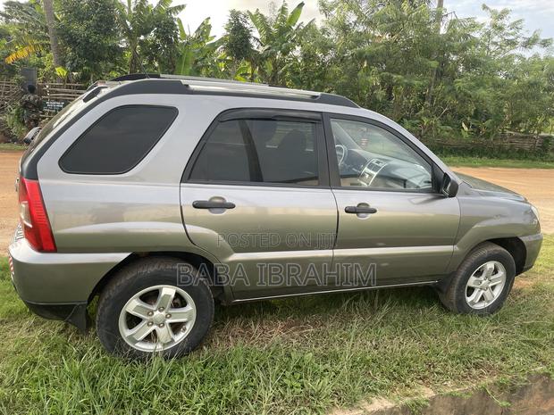Kia Sportage LX 4dr SUV 4x4 (2.0L 4cyl 5M) 2010 Gray