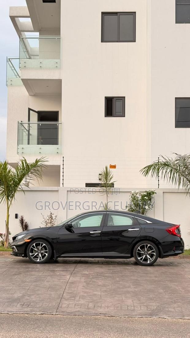 Honda Civic Touring Sedan 2019 Black