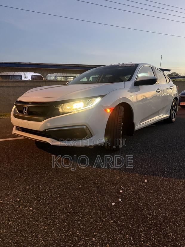 Honda Civic EX-L Sedan 2019 White
