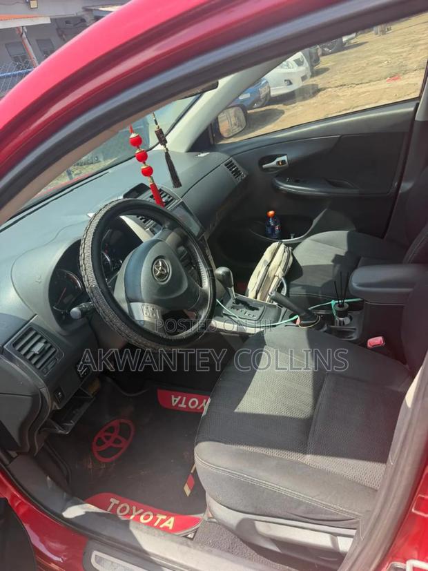Toyota Corolla 2013 Red