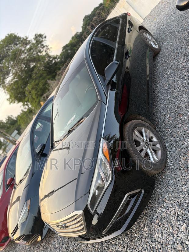 Hyundai Sonata 2016 Black