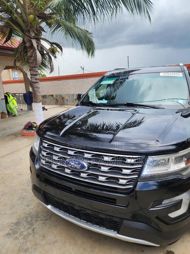 Ford Explorer 2016 Black