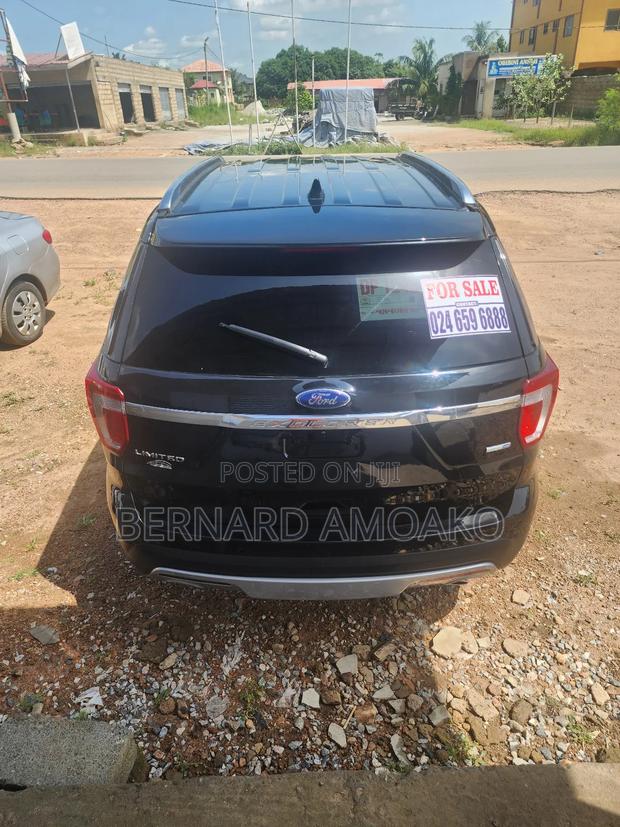 Ford Explorer 2016 Black