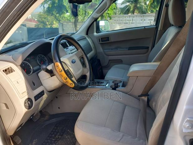 Ford Escape 2010 White
