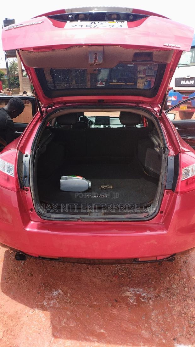 Honda Accord Crosstour 2010 Red