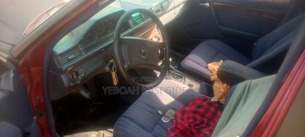 Mercedes-Benz E300 2004 Green