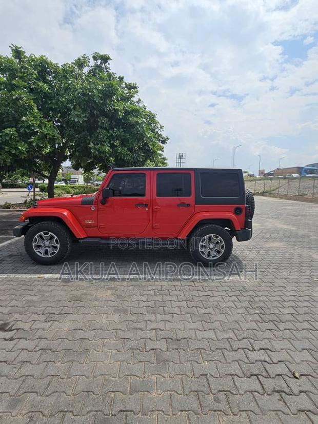 Jeep Wrangler Unlimited Sport 4dr SUV 4WD (3.6L 6cyl 6M) 2014 Red