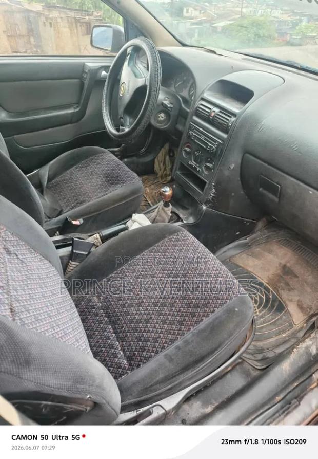 Volkswagen Golf 2.0 GL 5-Door 2000 Silver