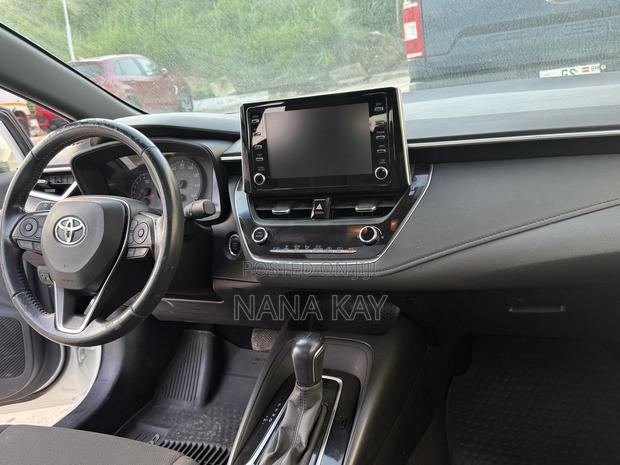 Toyota Corolla SE 2020 White