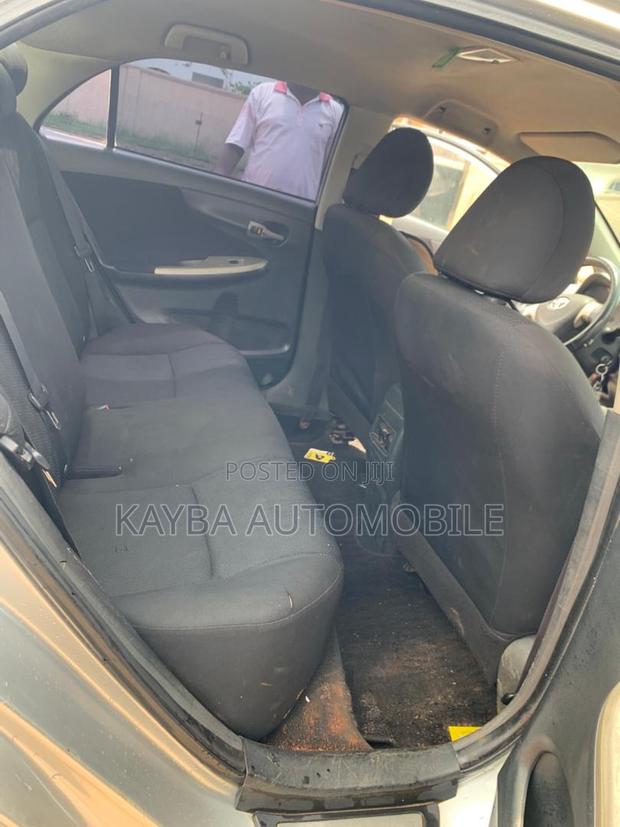 Toyota Corolla 2013 Silver